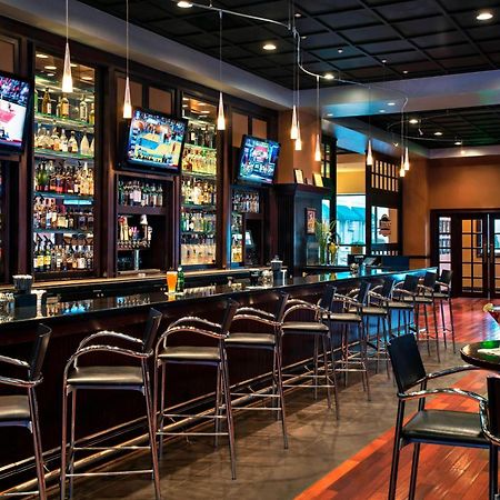 Отель Marriott Philadelphia West West Conshohocken Экстерьер фото