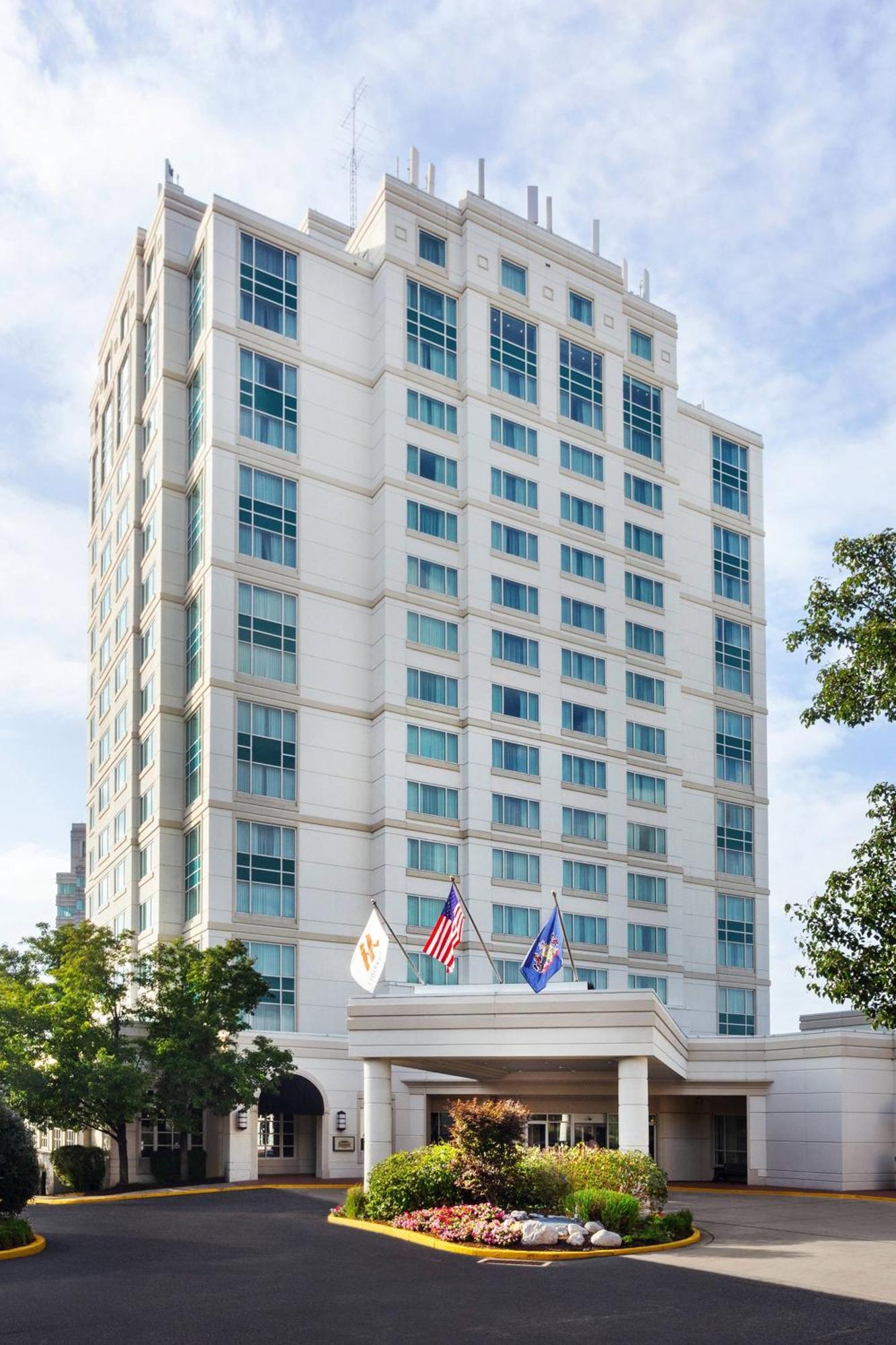 Отель Marriott Philadelphia West West Conshohocken Экстерьер фото